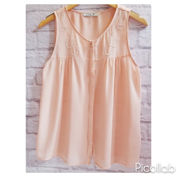 Chloe K Tops - Chloe K. "Peachy Pearly" Sleeveless Blouse